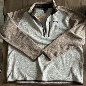 Patagonia Men's Brown and Gray Quarter Zip-Up Sweater - fleece lined.